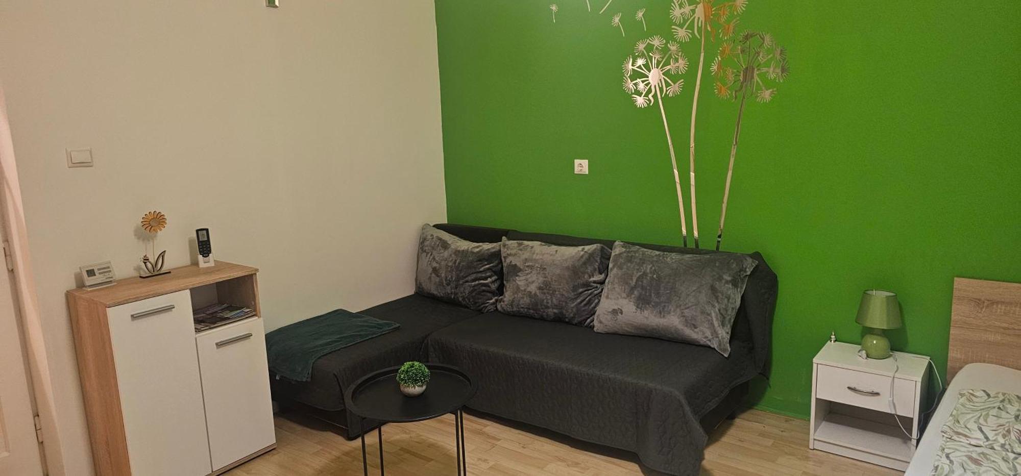 Zizi Apartman Debrecen Luaran gambar